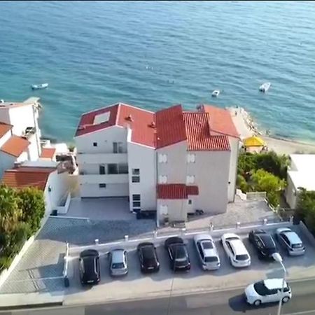 Sea Star Apartments פודסטראנה מראה חיצוני תמונה