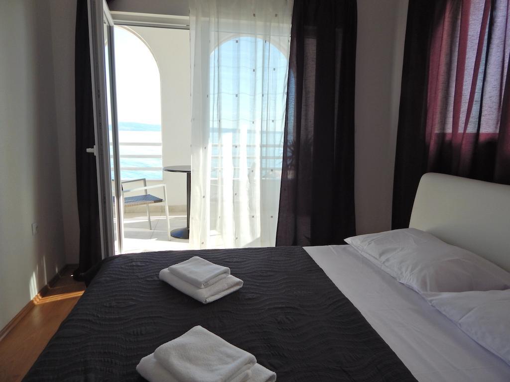 Sea Star Apartments פודסטראנה מראה חיצוני תמונה