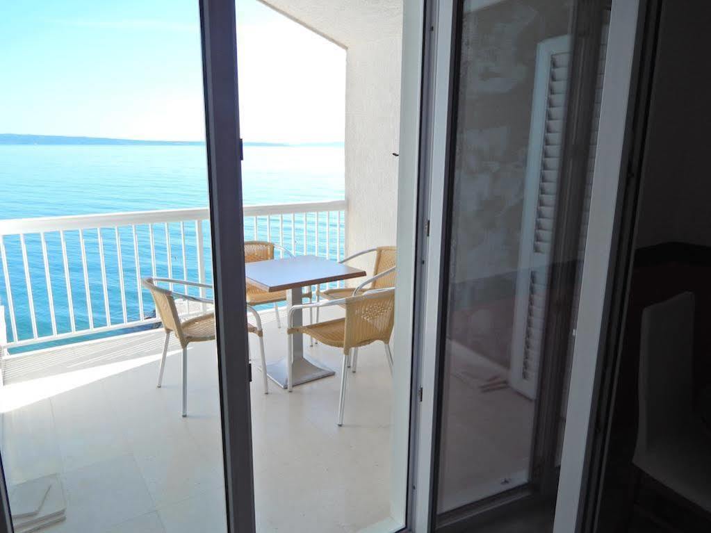 Sea Star Apartments פודסטראנה מראה חיצוני תמונה