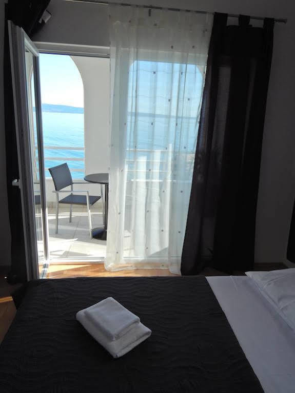 Sea Star Apartments פודסטראנה מראה חיצוני תמונה